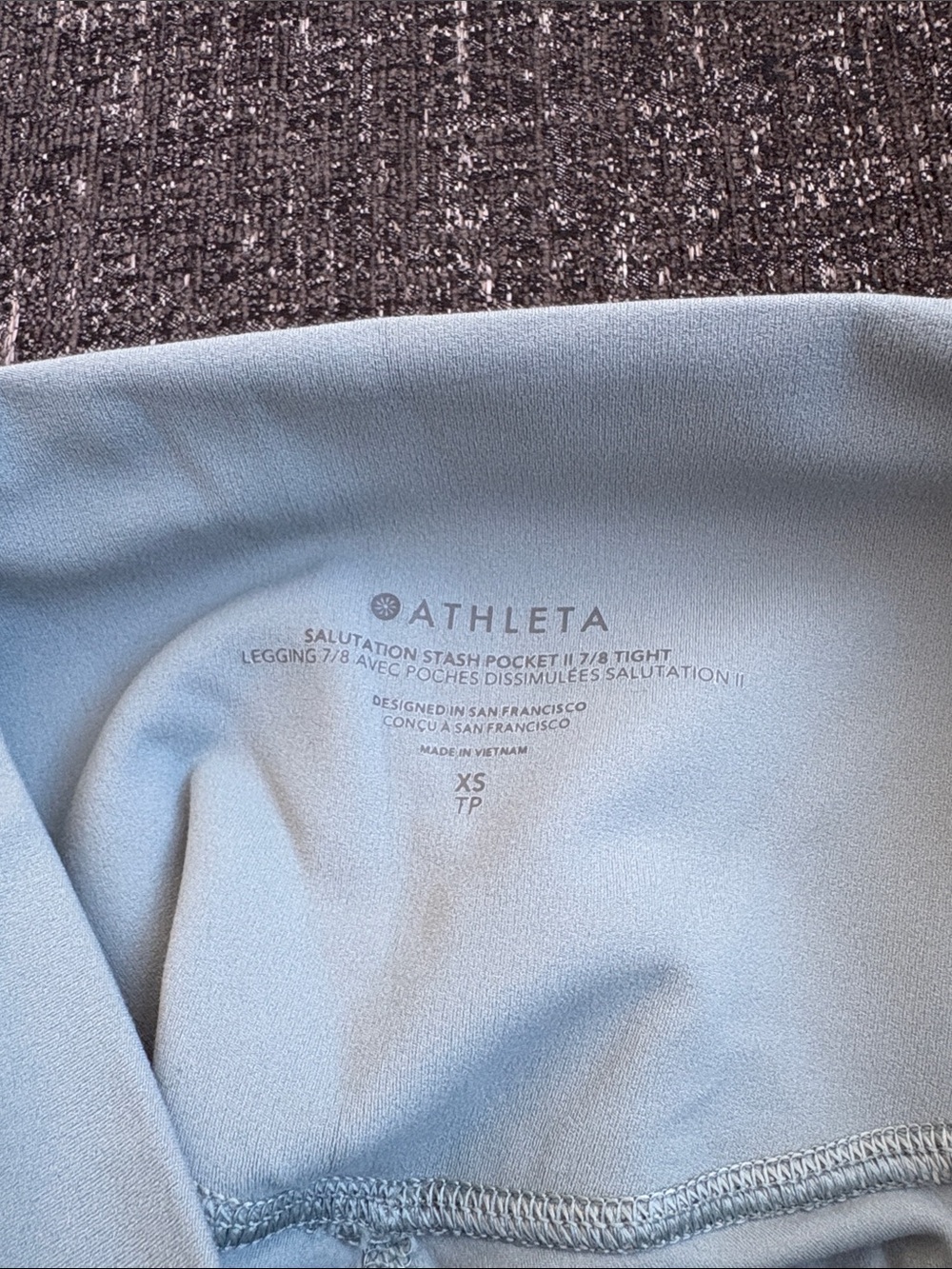 Athleta Salutation Stash Pocket II 7/8 Tight in Minimalistic Grey Size XS - Picture 4 of 5